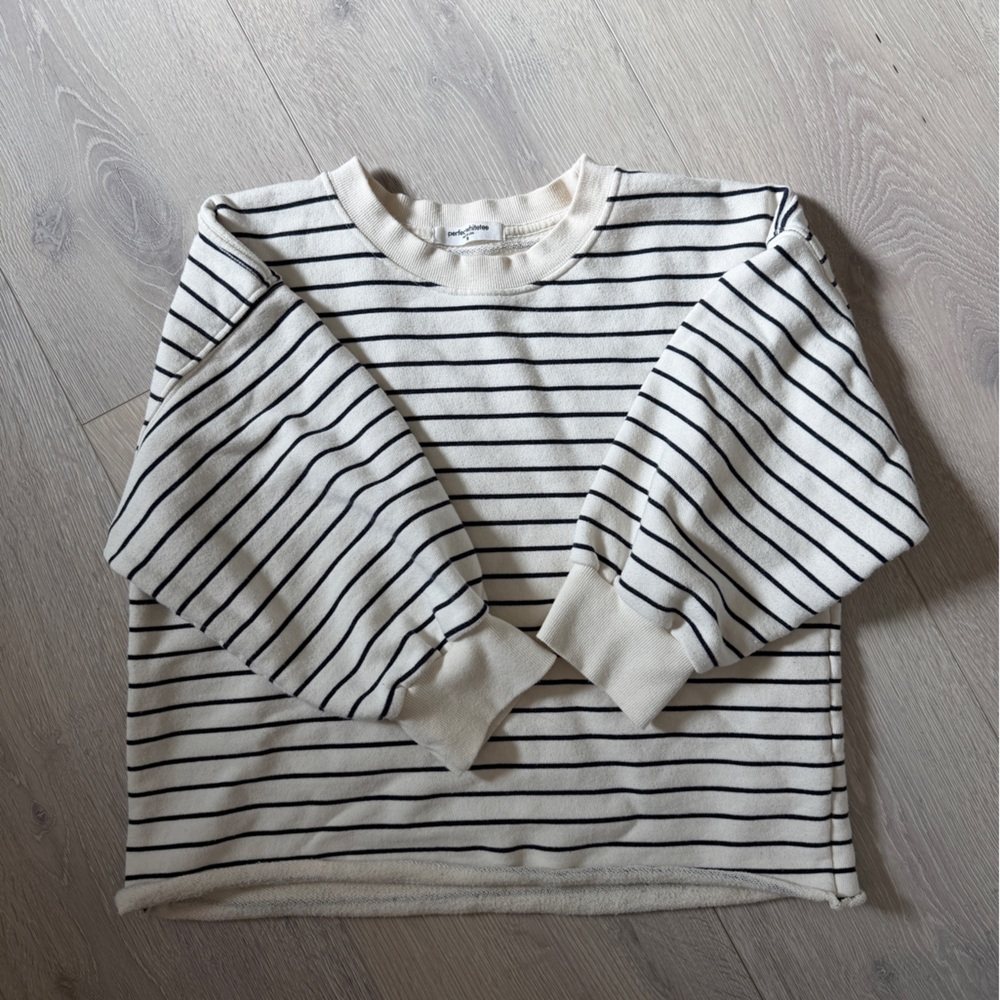 perfectwhitetee Fleece Pullover